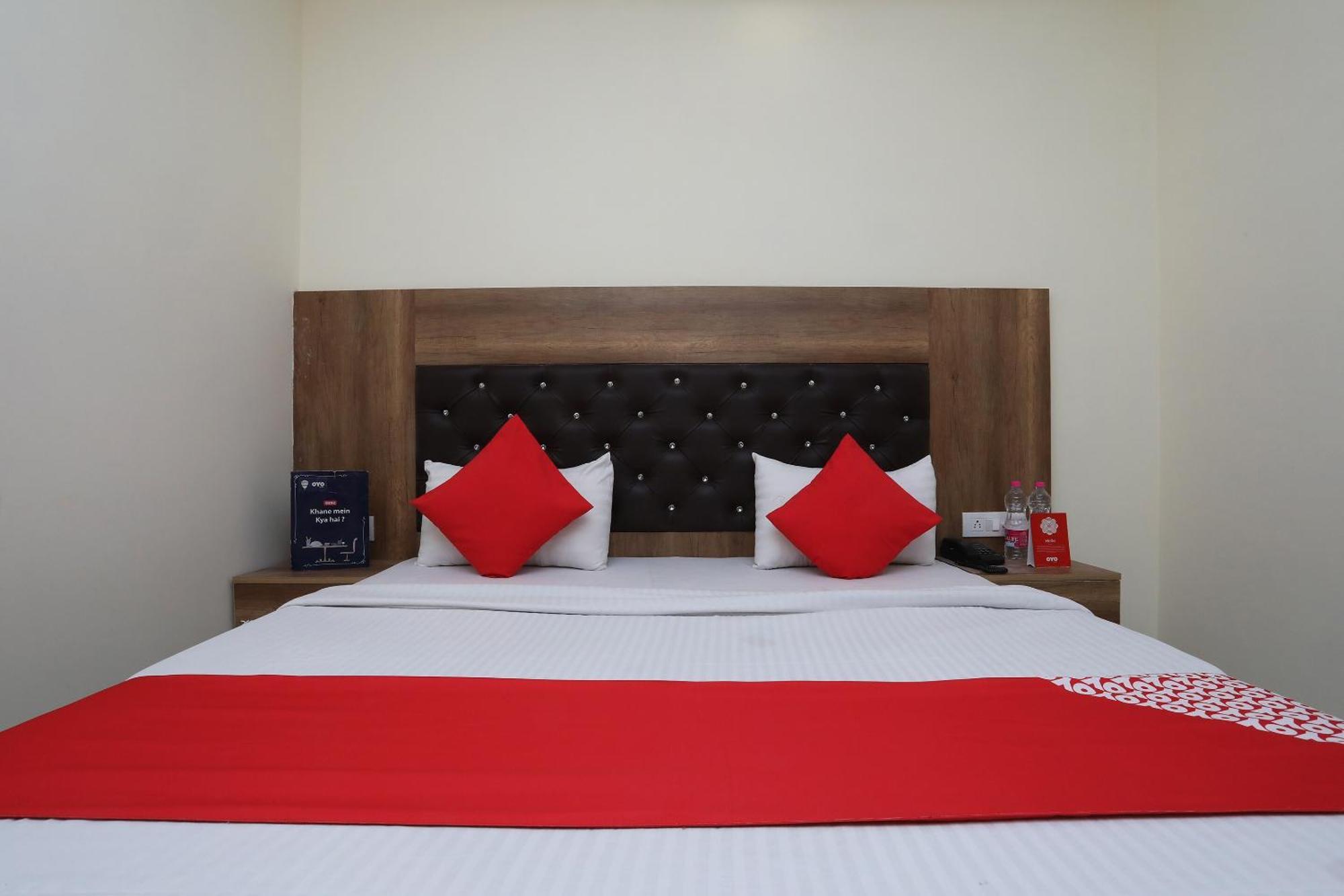 Hotel Ivy Нью-Делі Екстер'єр фото